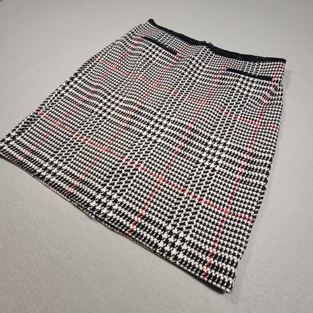 Talbots Petites Plaid Pencil Skirt Black White Red Faux Leather Trim Size 10‎ P - Picture 3 of 8